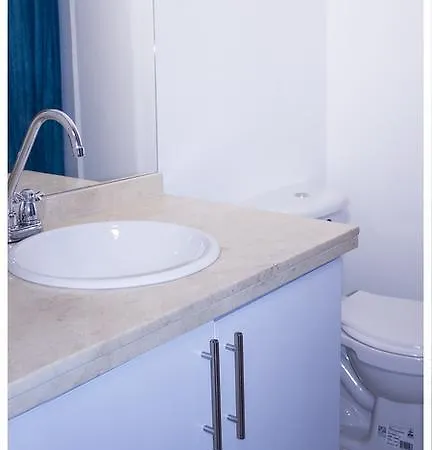 Apartamento Amoblado 1507 *