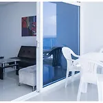Apartamento Amoblado 1507